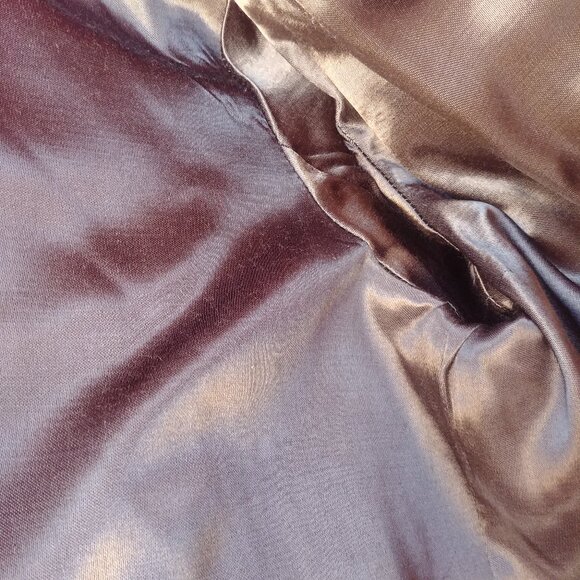 Elegant Red Women's Coat - Picture 13 of 16